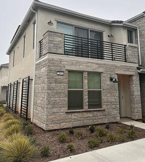 Preview of property located at 2810 E Teaberry Dr