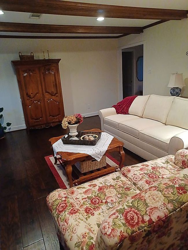 Photo of 218 Tree Trunk Dr, Spring, TX