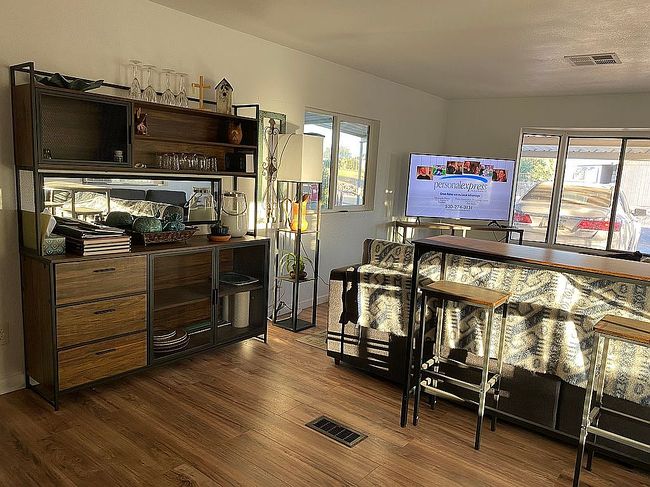 Image of 709 E Mohave Way