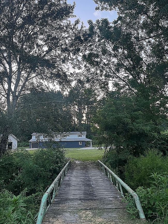 Photo of 515 Norwich Valley Rd, Norwich, OH