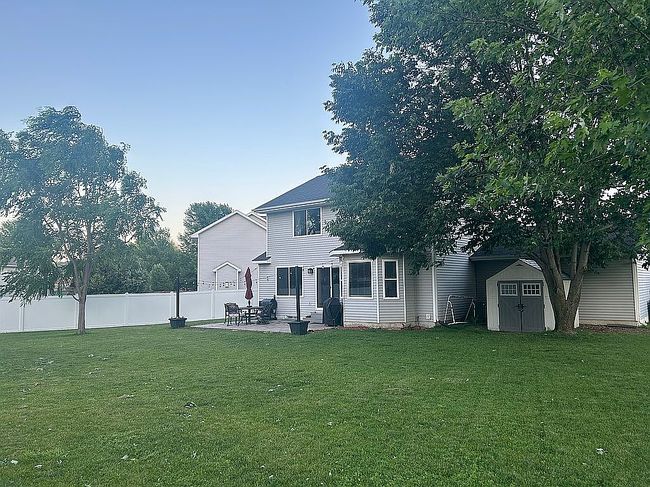 Photo of 1640 93rd Ct, West Des Moines, IA
