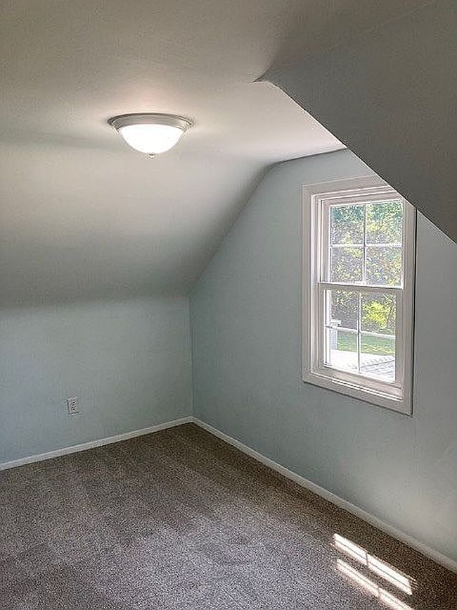 Photo of 2909 Hershey Rd, Erie, PA
