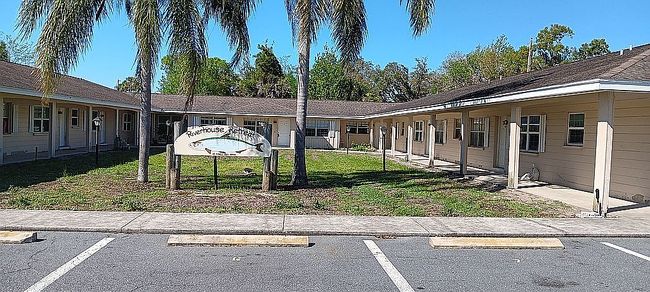 Image of 10 Se Kings Bay Dr Apt 8