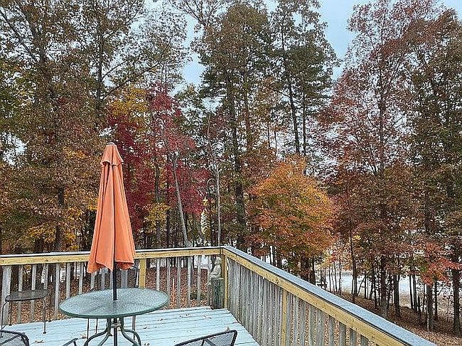 Image of 8048 Beachwood Dr