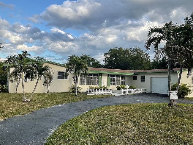 Image of 10825 Sw 80th Ave
