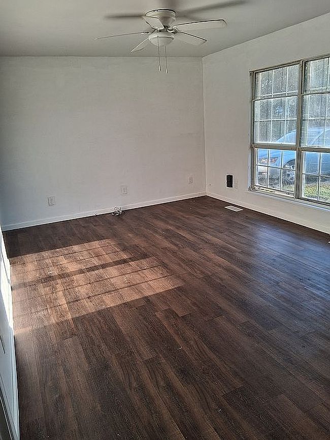 Photo of 104 Water St