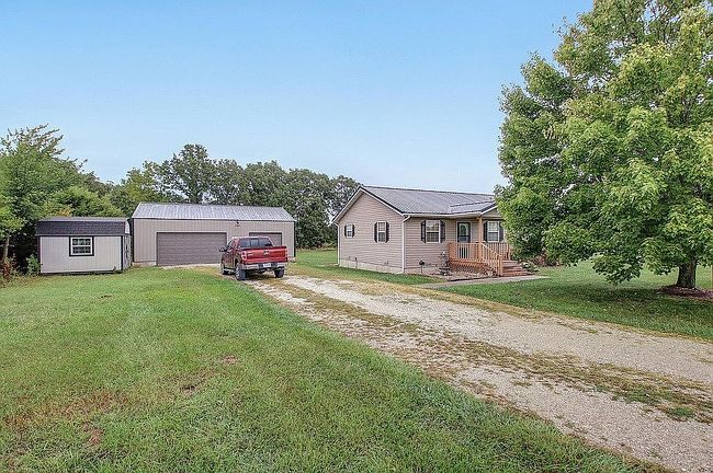 Photo of 97 Concord Dr, Marshfield, MO