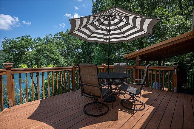 Image of 498 Nantahala Shores Rd