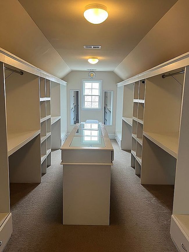 Image of 11218 Empire Lakes Dr