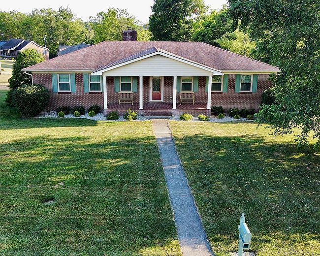 Photo of 171 Longview Ct