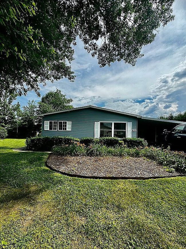 Image of 244 River Oak Cir
