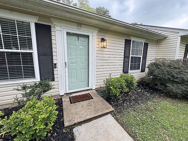 Photo of 17 Sweetbriar Ln, Spartanburg, SC