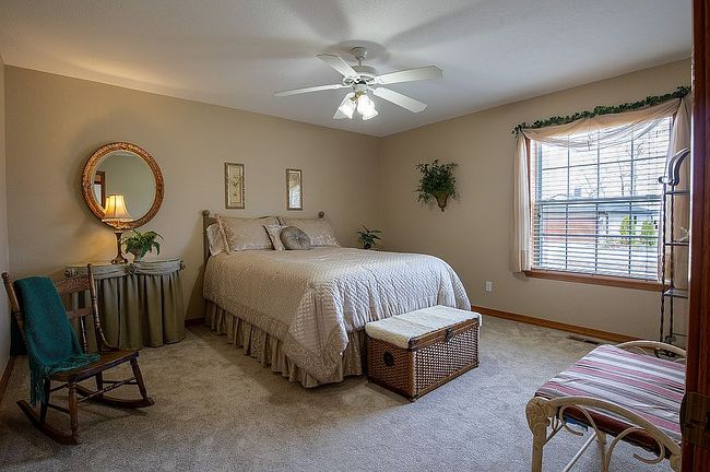Preview of property located at 6 Hillcrest Dr
