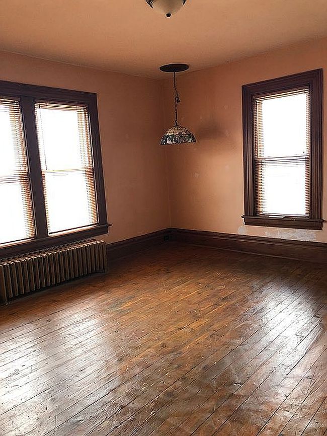 Photo of 417 George St, Greensburg, PA