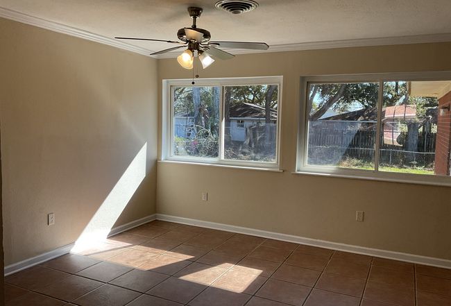 Image of 3714 Brookwood Dr
