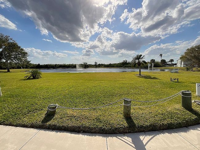 Image of 776 Fairmount Dr