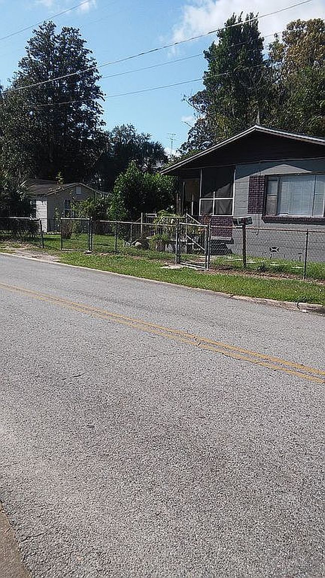 Image of 678 Nw Alma Ave