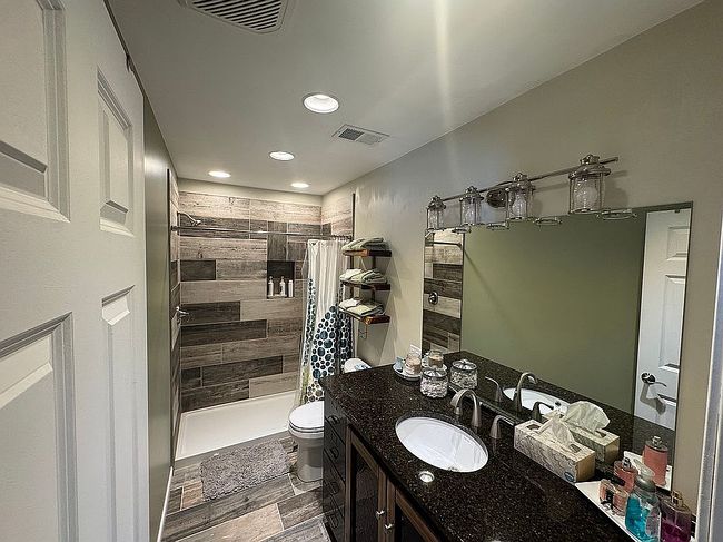 Image of 23501 Almy Rd