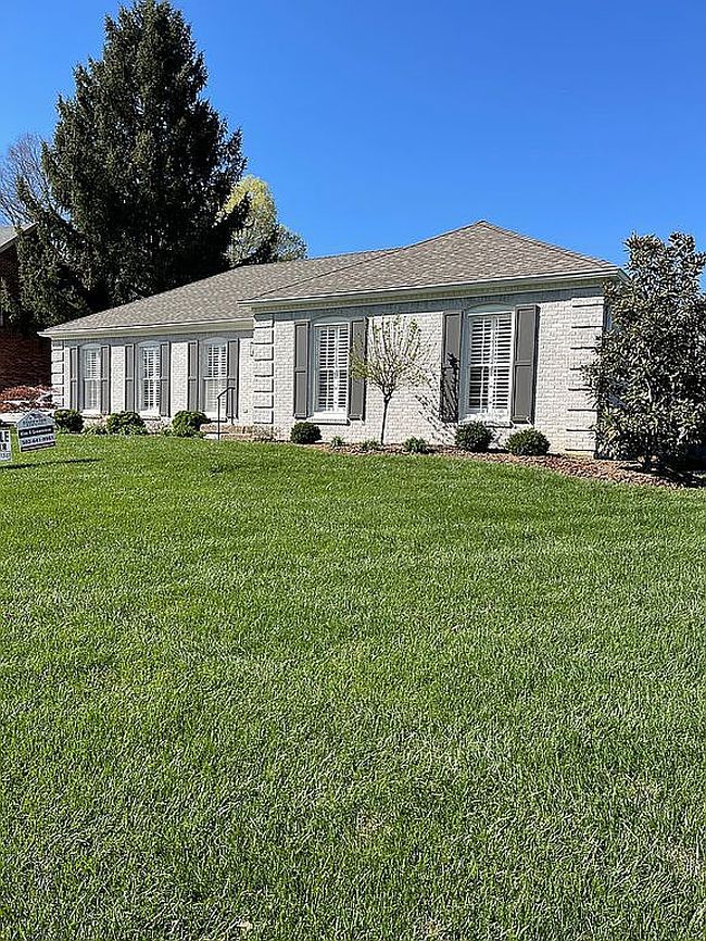 Image of 1303 Ambridge Dr