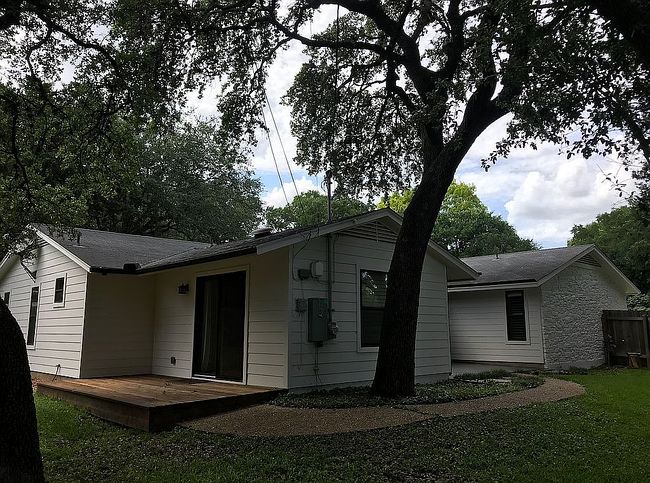Photo of 3601 Peregrine Falcon Dr, Austin, TX