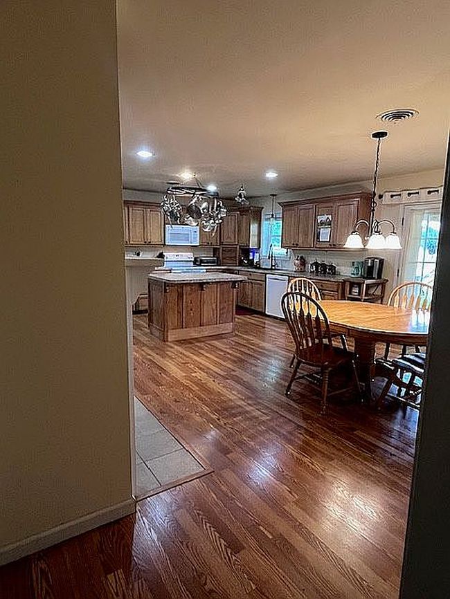 Additional photo 1 of property located at 244 Fm 69