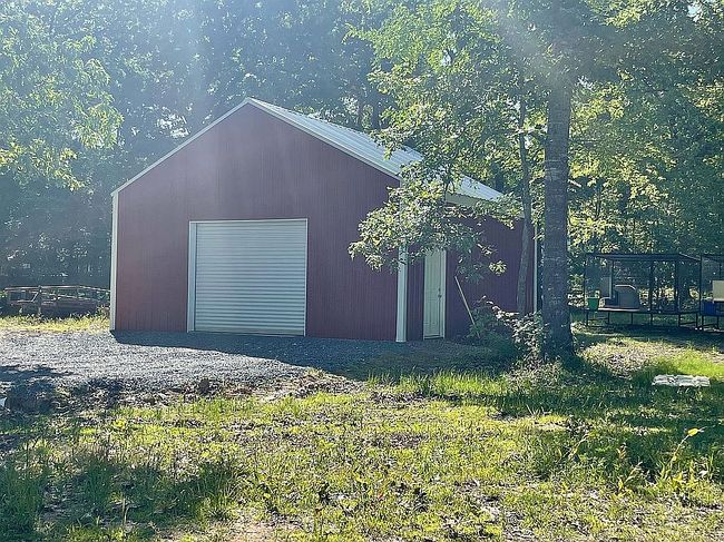Image of 220 Lillian Ln