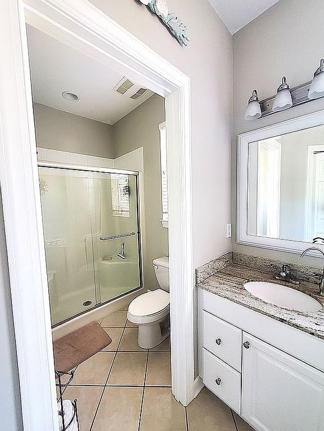 Image of 430 Upland Dr