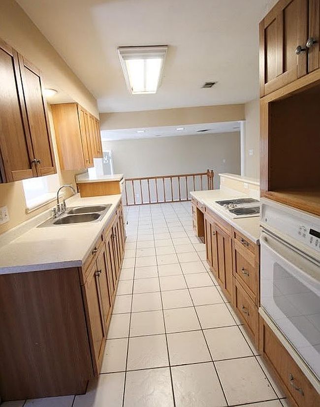 Photo of 1711 State Highway 16 N, Bandera, TX