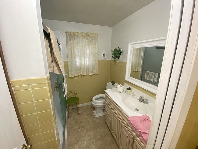 Image of 1608 Chicago Ave