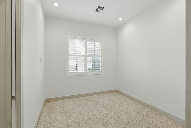 Image of 2642 E Longhorn Ct
