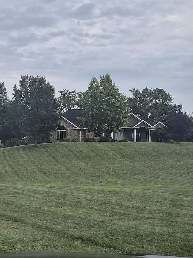 577 Bovard Luxor Rd, Greensburg, PA