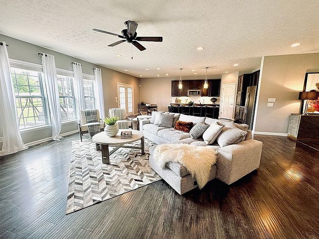 Photo of 6041 Royal Gate Pl, Indianapolis, IN