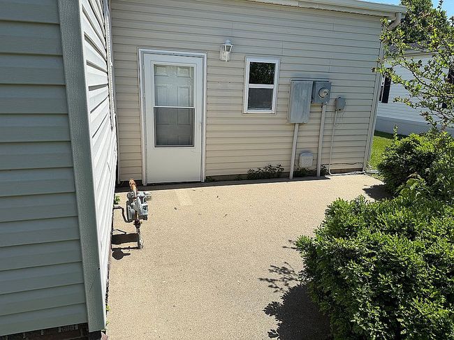 Image of 2112 Susan Ln