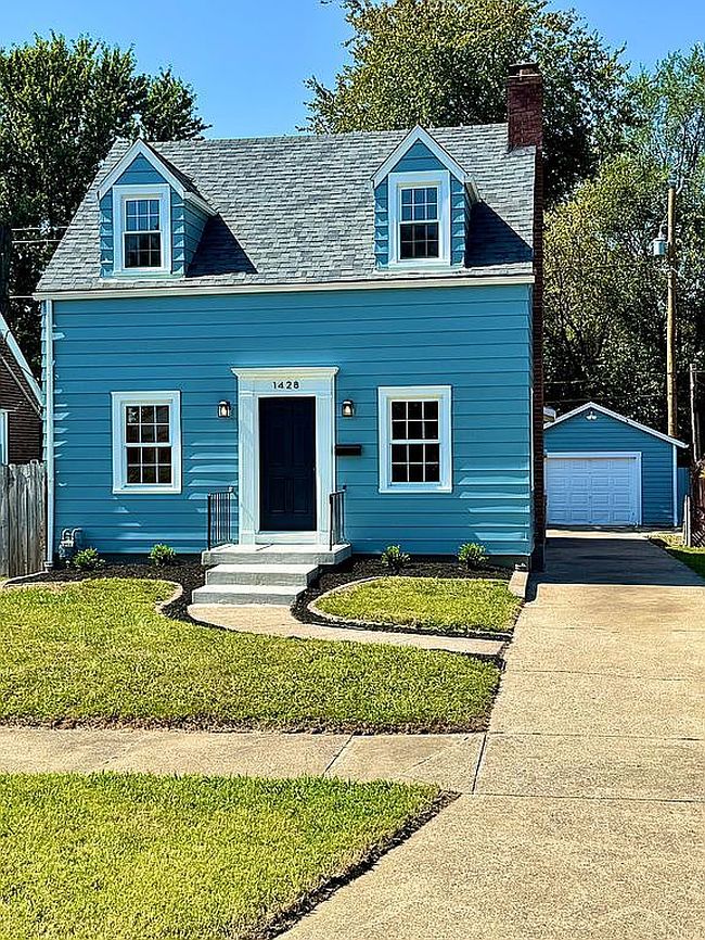 Photo of 1428 Homeview Dr