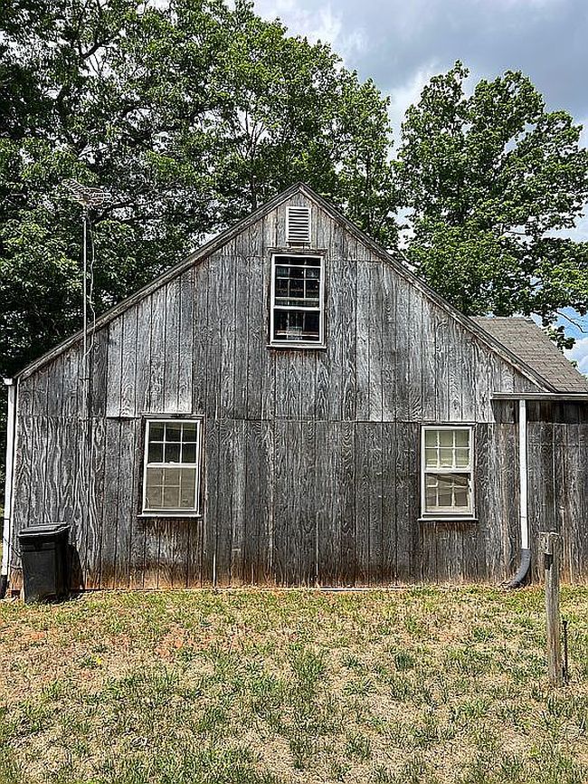 Photo of 579 Penn Store Rd, Spencer, VA