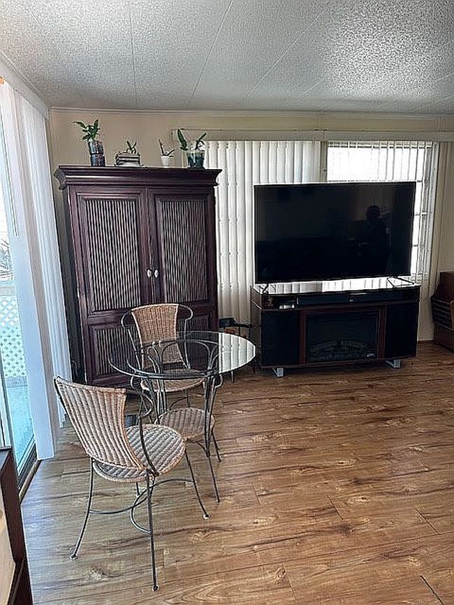 Photo of 952 Lucaya E, Venice, FL