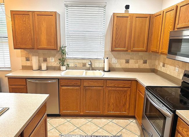 Photo of 4745 Trout River Xing, Ellenton, FL