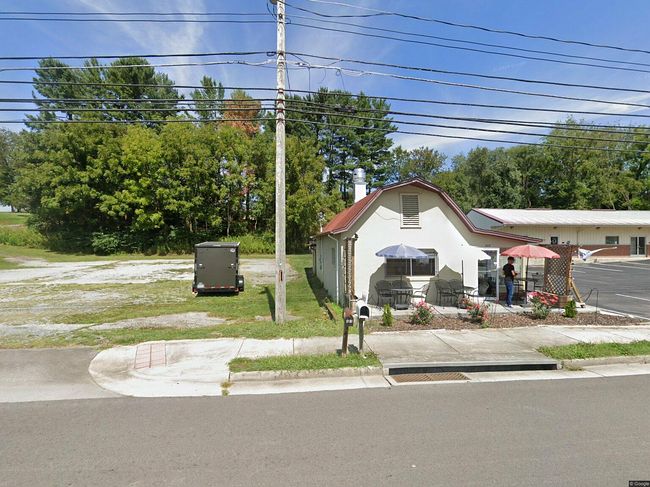 Image of 603 E Main St