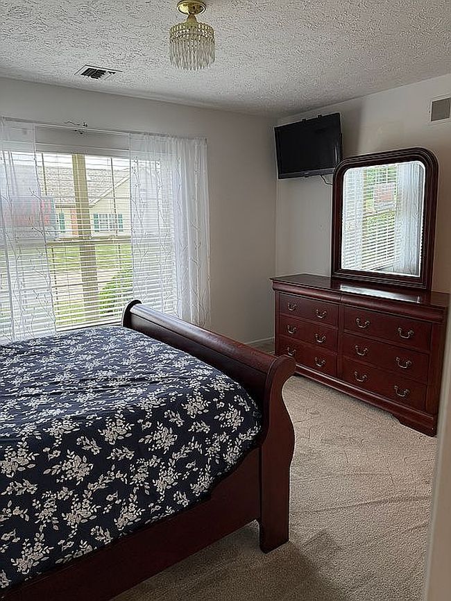 Photo of 4368 Steuben Woods Dr, Steubenville, OH