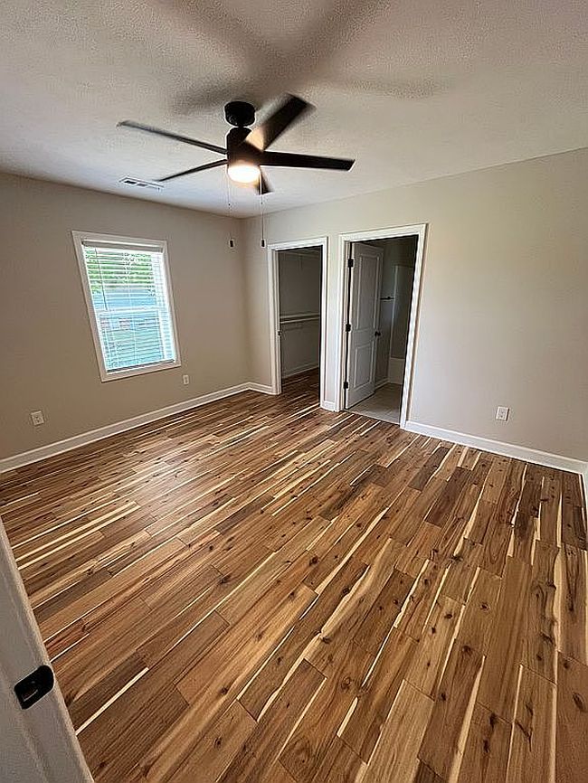 Image of 1134 S High St