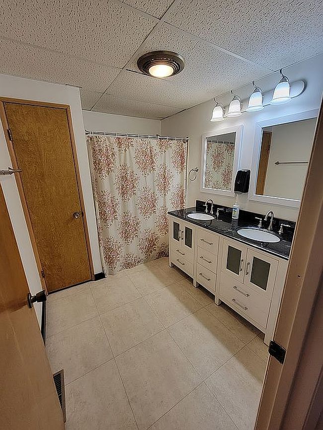 Photo of 57764 Fairway Dr, Senecaville, OH