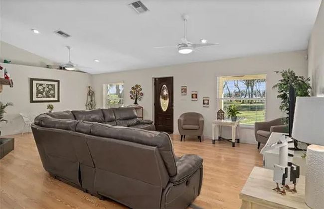 Image of 2775 Fox Run Rd