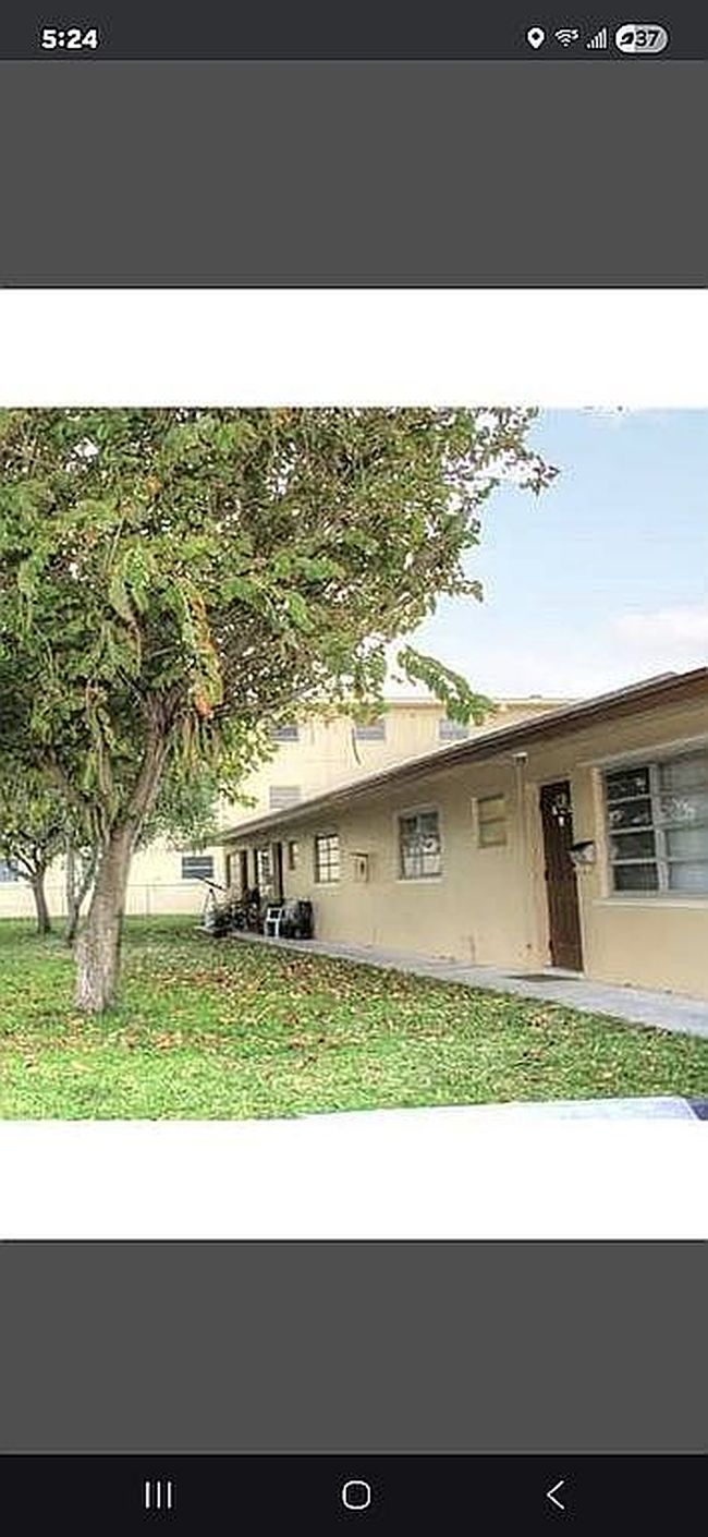 Photo of 337 Se 12th Ave