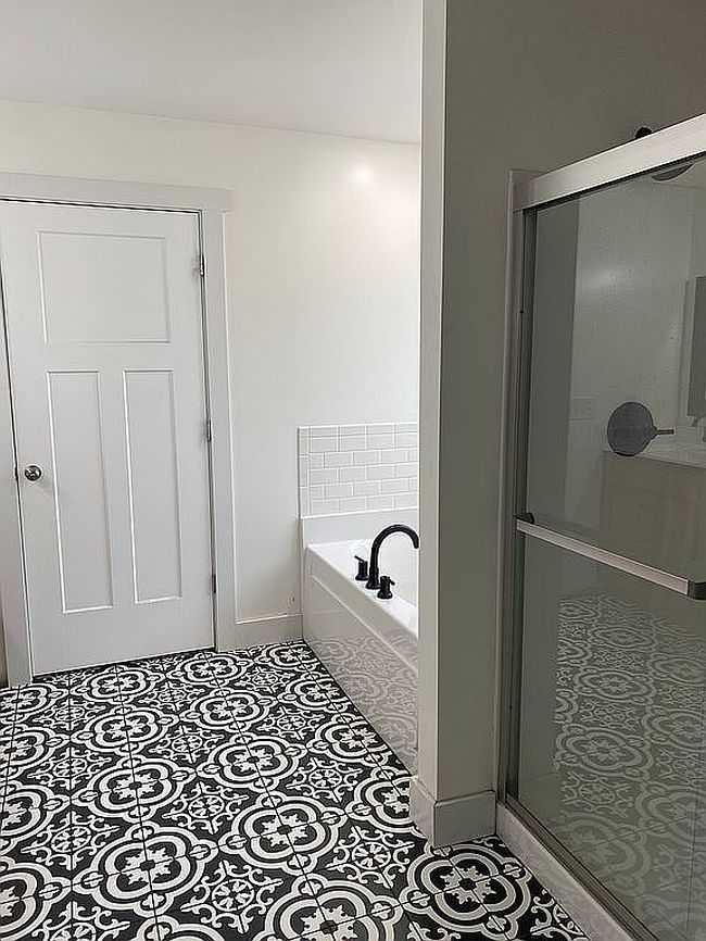 Image of 209 Blossom Ln