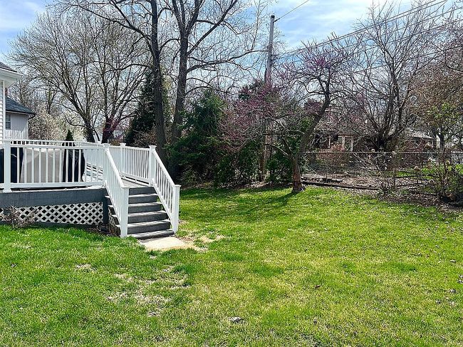 Additional photo 2 of property located at 3705 Ne 62nd Ter