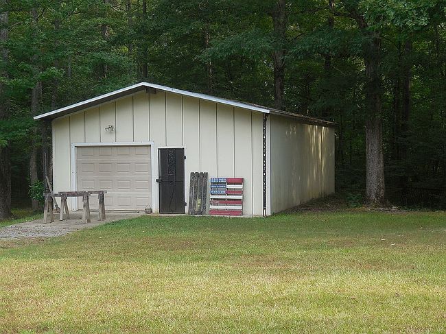 Additional photo 1 of property located at 2394 Oak Grove Cir