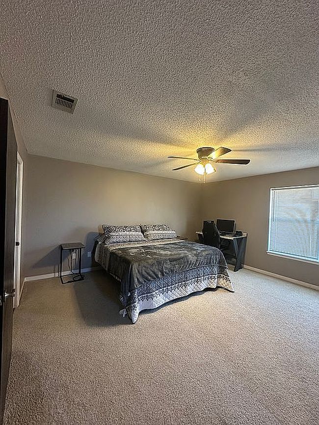 Additional photo 2 of property located at 5140 Menawa Trl