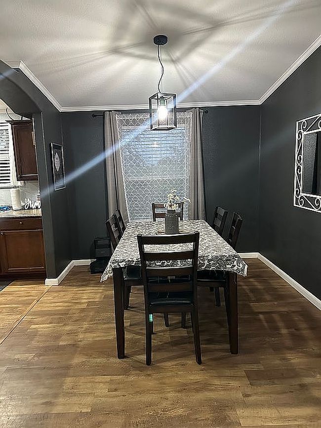 Photo of 3876 County Road 427, Stockdale, TX