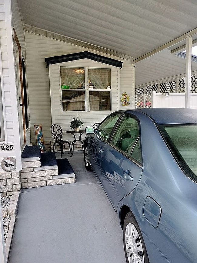 Image of 9100 Sw 27th Ave Lot B25