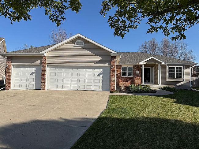 Image of 8829 Prairie Village Cir